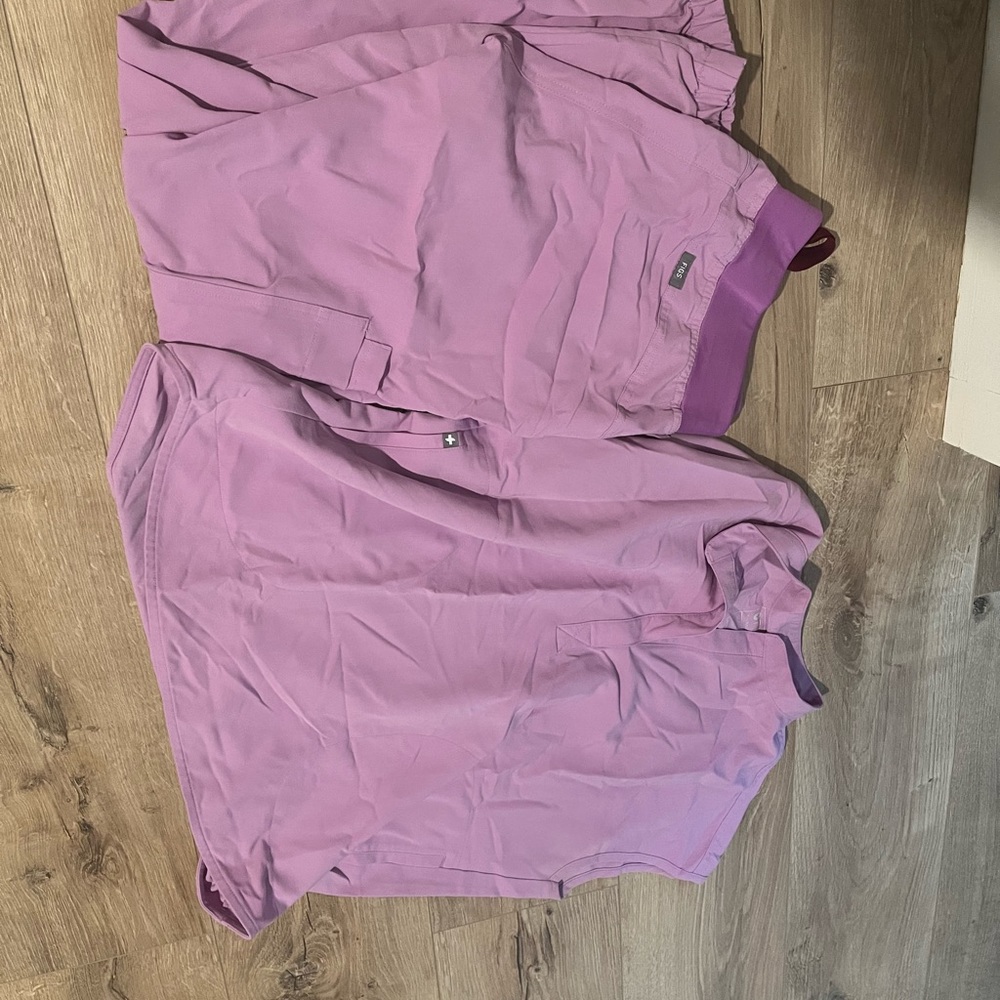 Figs Scrub set in Lilac